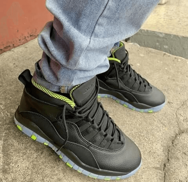 Style Jordan 11 pour ces tennis